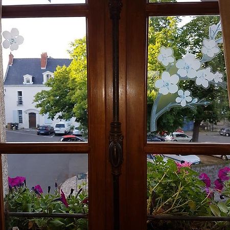 Le Petit Logis De Tinteniac Анже Екстериор снимка
