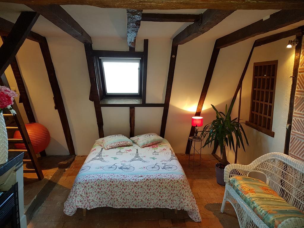 Le Petit Logis De Tinteniac Анже Екстериор снимка