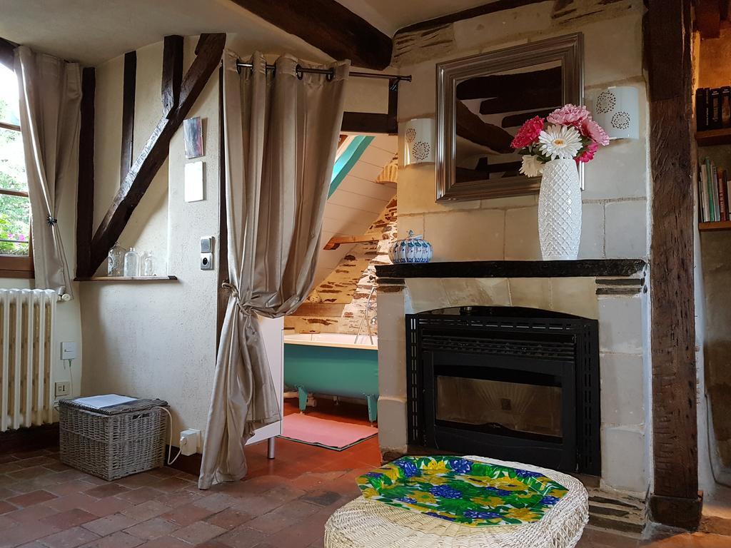 Le Petit Logis De Tinteniac Анже Екстериор снимка