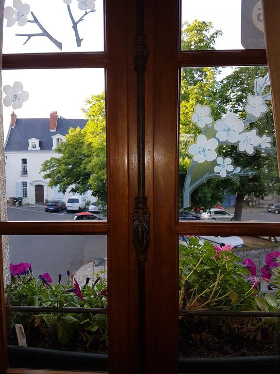 Le Petit Logis De Tinteniac Анже Екстериор снимка